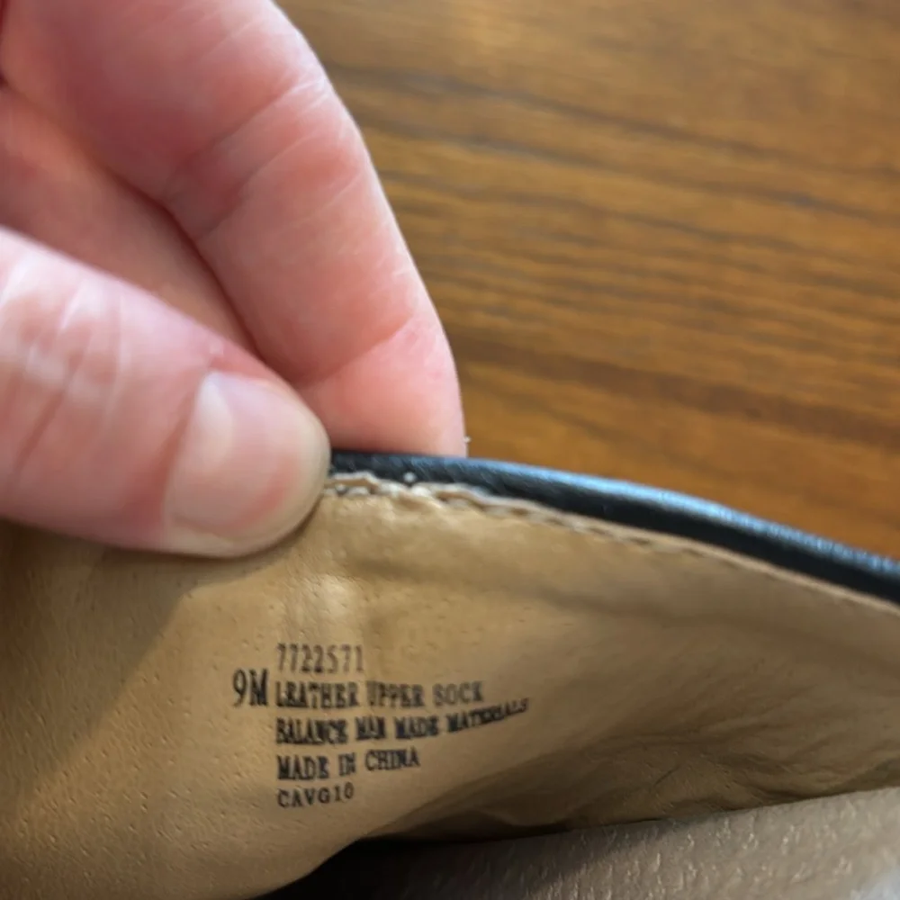 Softspots Leather Clogs - Picture 8 of 14